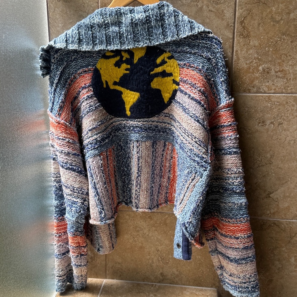 Anthropologie Pilcro Embroidered Earth Cardigan Crop Sweater Iconic World Soft M - Picture 13 of 17
